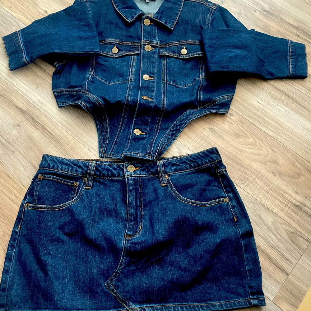 Fashion Nova Blue Jean Jacket Cropped Denim Style
